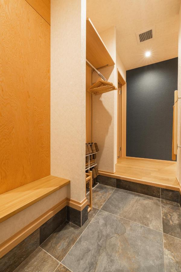 Aparthotel Grand Base Hakata Gofuku Fukuoka  Exterior foto